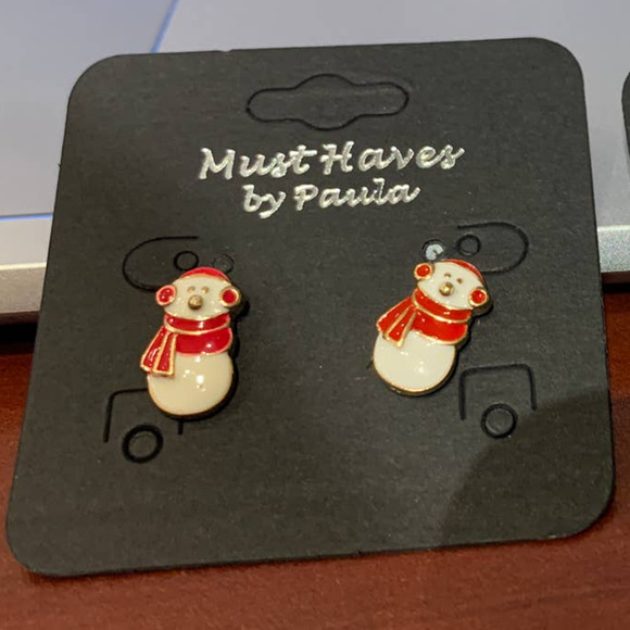 Lot of 2 New Snowman w Red Earmuffs Scarf Enamel Small Pierced Post Earring Sets - Picture 2 of 2
